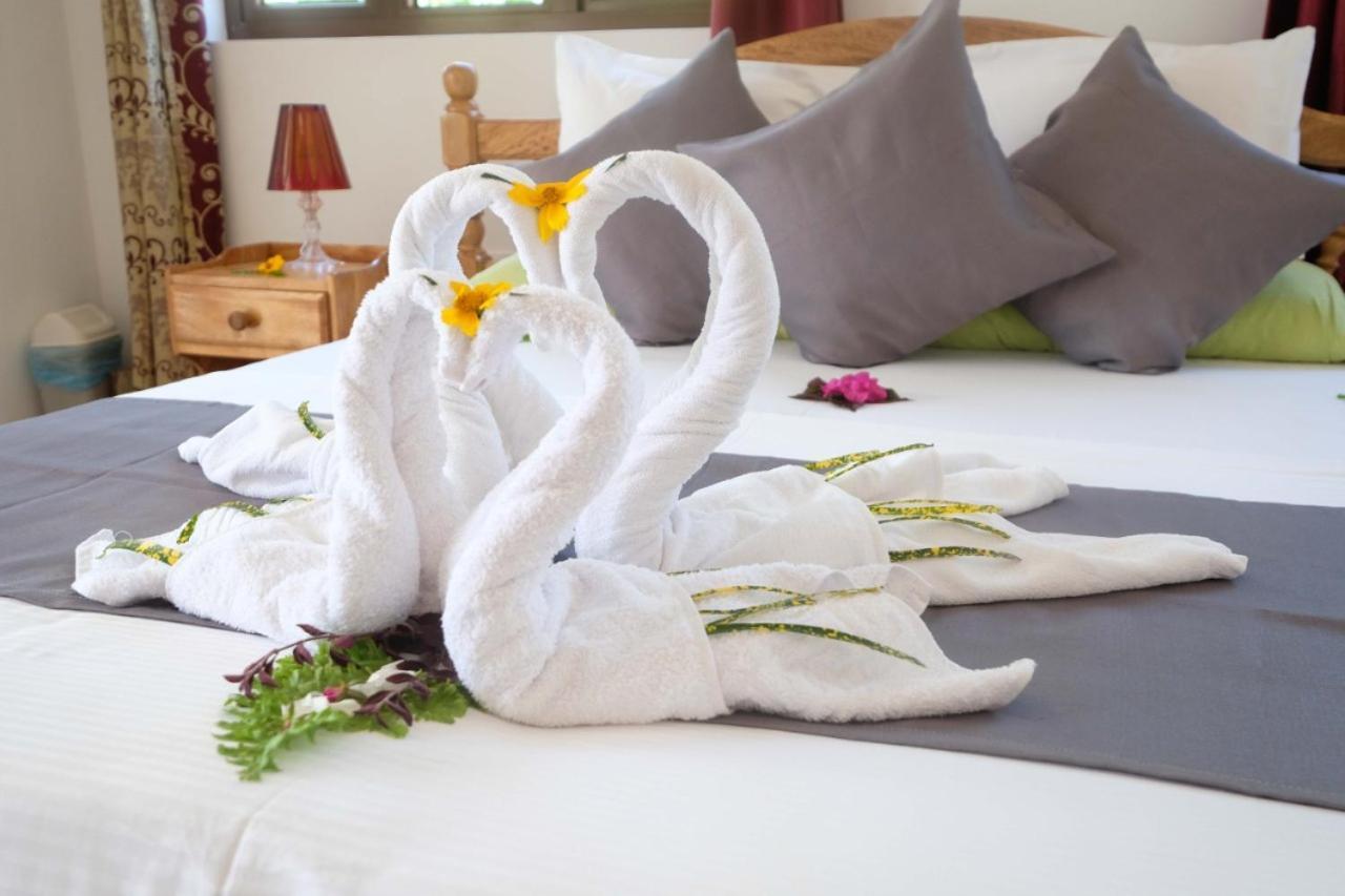 Hyde-Tide Guesthouse La Digue Bagian luar foto