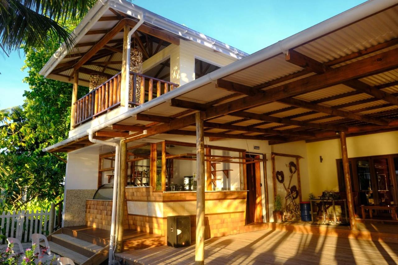 Hyde-Tide Guesthouse La Digue Bagian luar foto