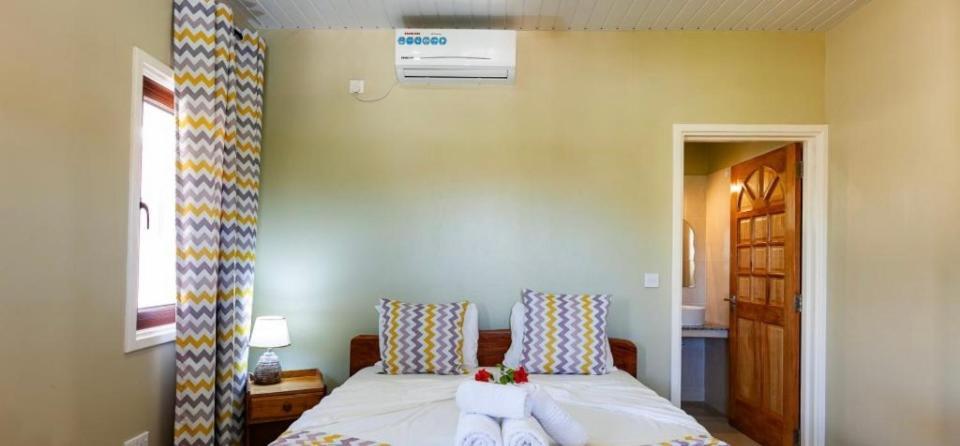 Hyde-Tide Guesthouse La Digue Bagian luar foto